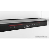 Кухонная вытяжка Bosch DFS067K50