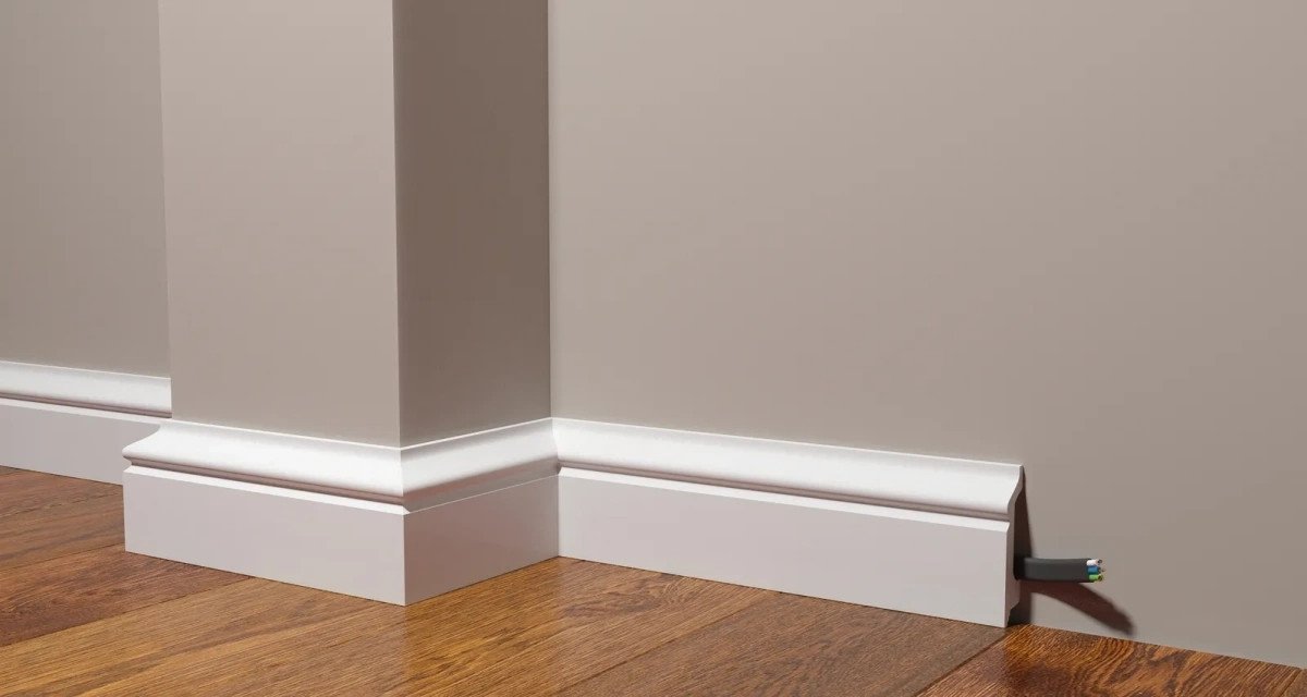 Плинтус Decor-Dizayn DD122