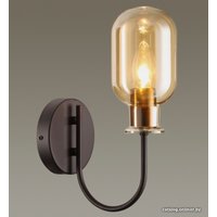 Бра Odeon Light 4700/1W Grif