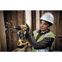 Дрель-шуруповерт DeWalt DCD800NT (без АКБ, кейс)