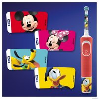 Электрическая зубная щетка Oral-B Kids Mickey D100.413.2K