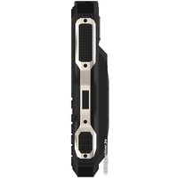 Кнопочный телефон Maxvi P100 (черный)