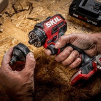 Дрель-шуруповерт Skil QD6293SE10 (с 2-мя АКБ)