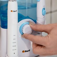Электрическая зубная щетка и ирригатор Bort BCF-163 Ultra