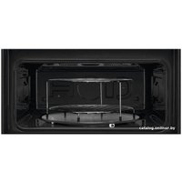 Микроволновая печь Electrolux EVM8E08Z