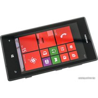 Телефон Nokia Lumia 520