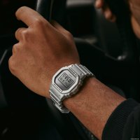 Наручные часы Casio G-Shock DW-5600FF-8