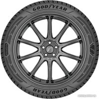 Зимние шины Goodyear UltraGrip Performance+ SUV 215/55R18 99V