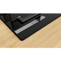 Варочная панель Bosch Serie 4 PNN6B6K40