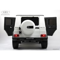 Электромобиль RiverToys Мercedes-Benz AMG G65 4WD (белый)