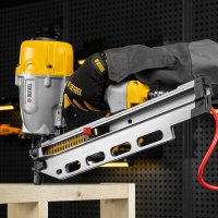 Гвоздезабиватель Denzel PN2190 (кейс)