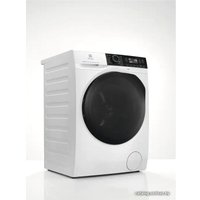 Стирально-сушильная машина Electrolux DualCare 700 EW7W268SP