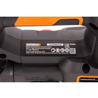 Виброшлифмашина Worx WX820 (с АКБ, кейс)