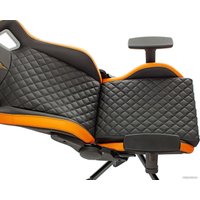Игровое (геймерское) кресло Knight Outrider (черный/оранжевый)