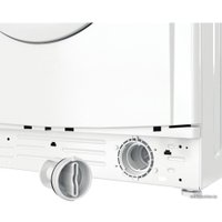 Стиральная машина Indesit IWC 6105 (CIS)