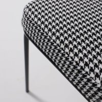 Стул AksHome Oswald (пыльная роза, велюр HLR-25/гусиная лапка/черный)