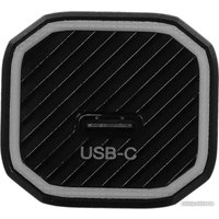 Автомобильное зарядное Digma DGC2B (черный)