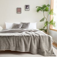 Декоративная подушка Sofi De MarkO Филиция 45x45 Под-Фил-сер-45х45 (серый)