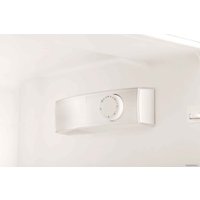 Однокамерный холодильник Electrolux ERN1300FOW