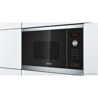 Микроволновая печь Bosch HMT75M654