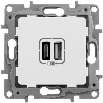 Розетка USB Legrand Etika 672236 (белый)
