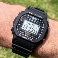 Наручные часы Casio G-Shock DW-5600UE-1E