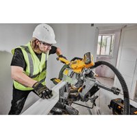 Торцовочная пила DeWalt DCS781X2 (с 2-мя АКБ)