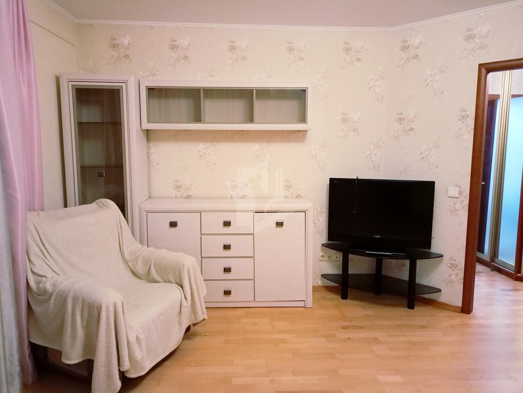 1 room, Минск