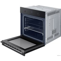 Электрический духовой шкаф Samsung NV68A1145RK