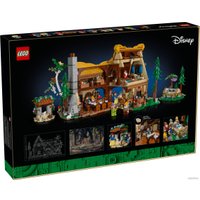 Конструктор LEGO Disney 43242 Домик Белоснежки и семи гномов