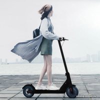 Электросамокат Xiaomi Smart Electric Scooter M365 (международная версия, черный)