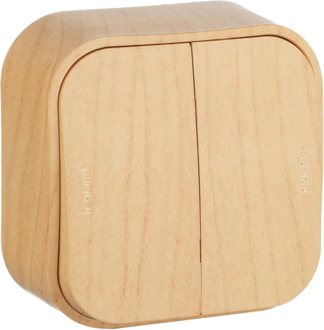 

Выключатель Legrand Quteo 782262 (дерево)