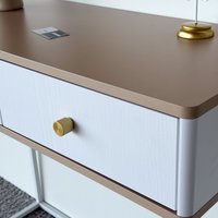 Туалетный столик без зеркала Shtabe Royal 5311 эко (макиато/белый/р.золото)