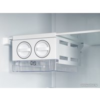 Морозильник Schaub Lorenz SLF S265W2