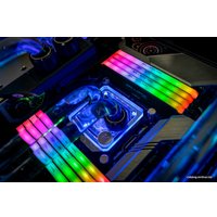 Оперативная память Crucial Ballistix MAX RGB 2x8GB DDR4 PC4-35200 BLM2K8G44C19U4BL