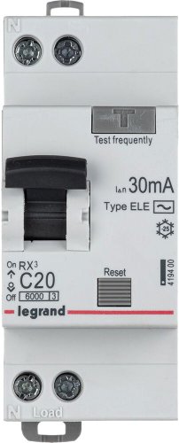 Дифференциальный автомат Legrand RX3 1P+N C 20А 30мА 6кА 2М AC 419400