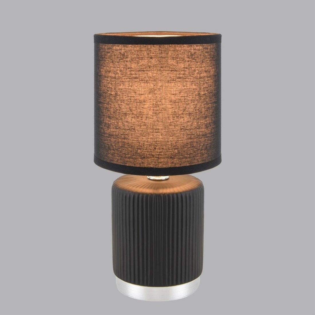 

Настольная лампа Lumion Kaisa 8179/1T