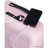 Чемодан-спиннер American Tourister Novastream 55x20 см (soft pink)