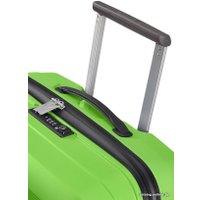 Чемодан-спиннер American Tourister Airconic Acid Green 67 см