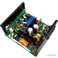 Блок питания GameMax RGB-1050 Pro