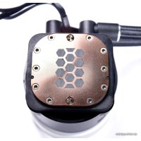 Система жидкостного охлаждения для процессора Lian Li Galahad II Trinity 240 G89.GA2T24B.00