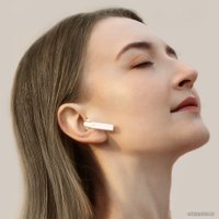 Наушники Baseus Encok W2 (белый/золотистый)