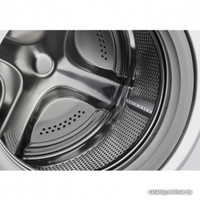 Стиральная машина Electrolux EW6S4R27W