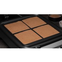 Вафельница BORK G702