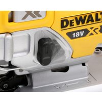 Электролобзик DeWalt DCS334P2 (с 2-мя АКБ, кейс)