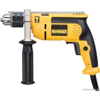 Ударная дрель DeWalt DWD024