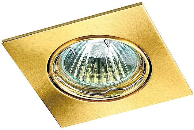 

Спот Novotech Quadro 369107