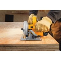 Дисковая (циркулярная) пила DeWalt DWE575