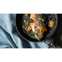 Сковорода WMF PermaDur Premium 24 0576244291