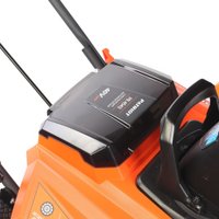 Снегоуборщик Patriot PE 4542 LCT (с 2-мя АКБ)